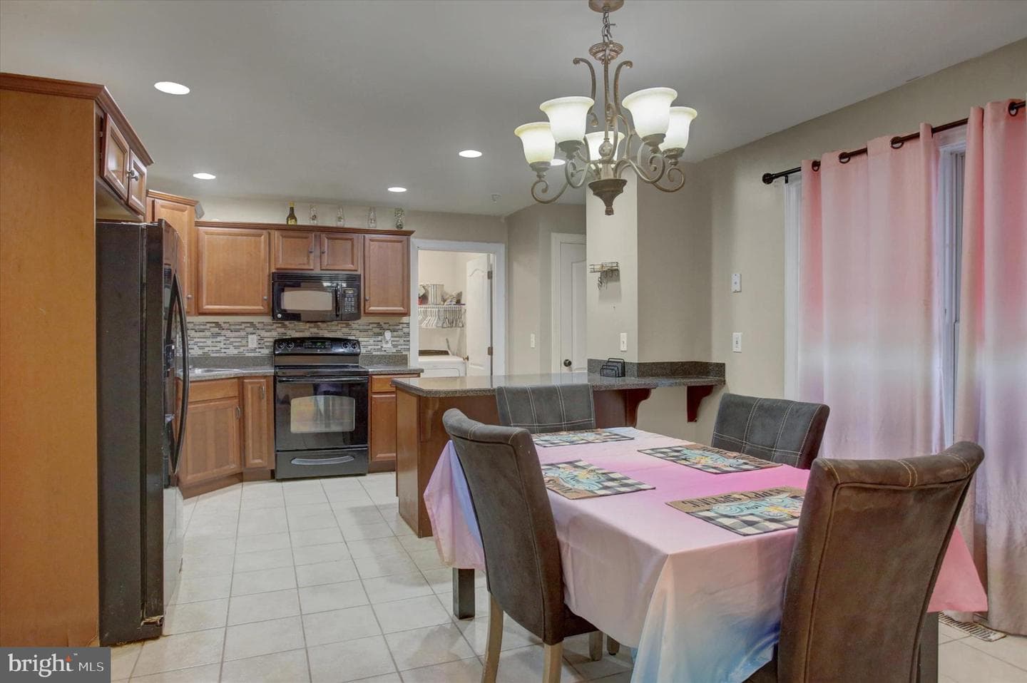 18 Sir William Drive photo 10