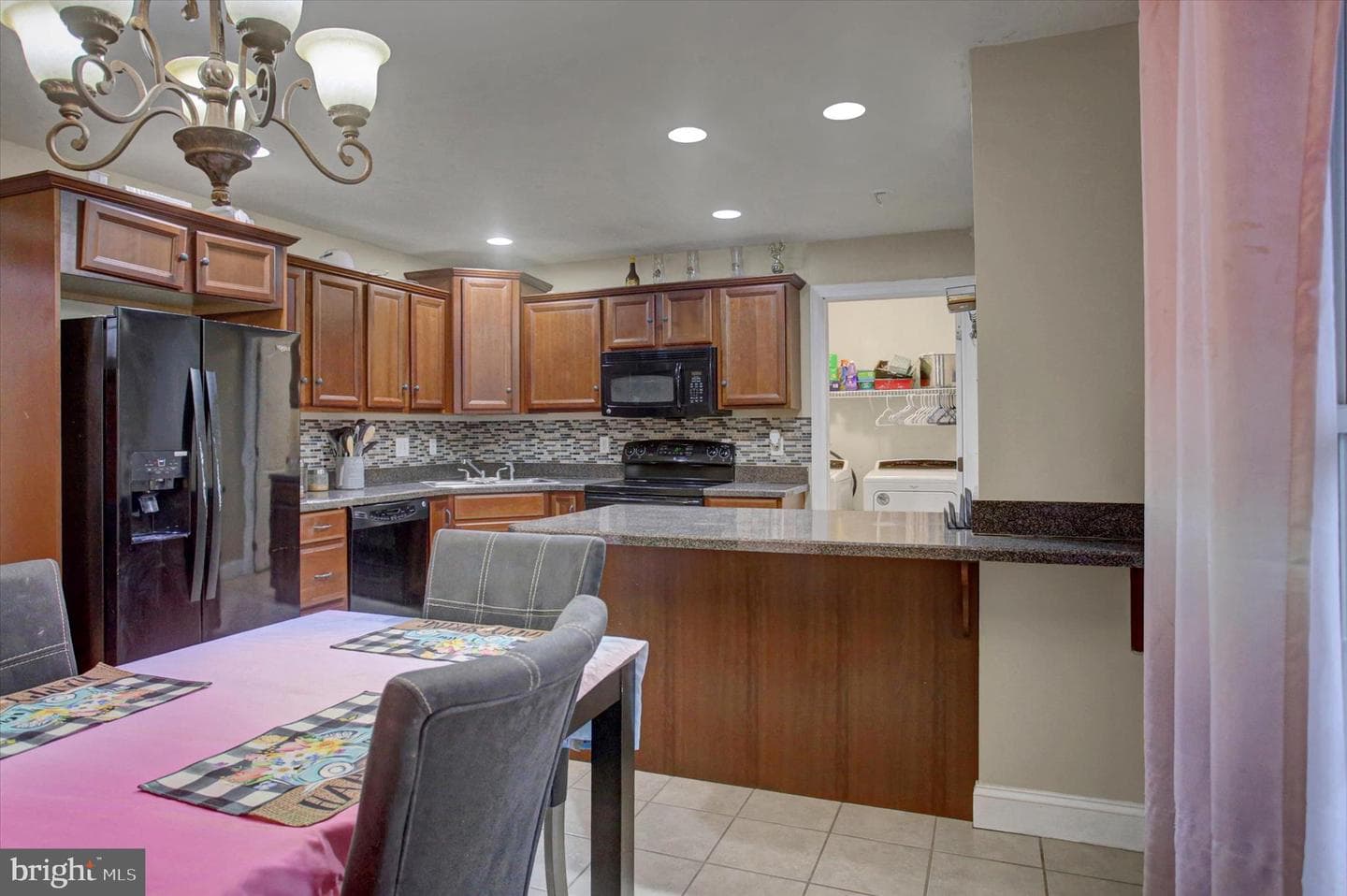 18 Sir William Drive photo 13