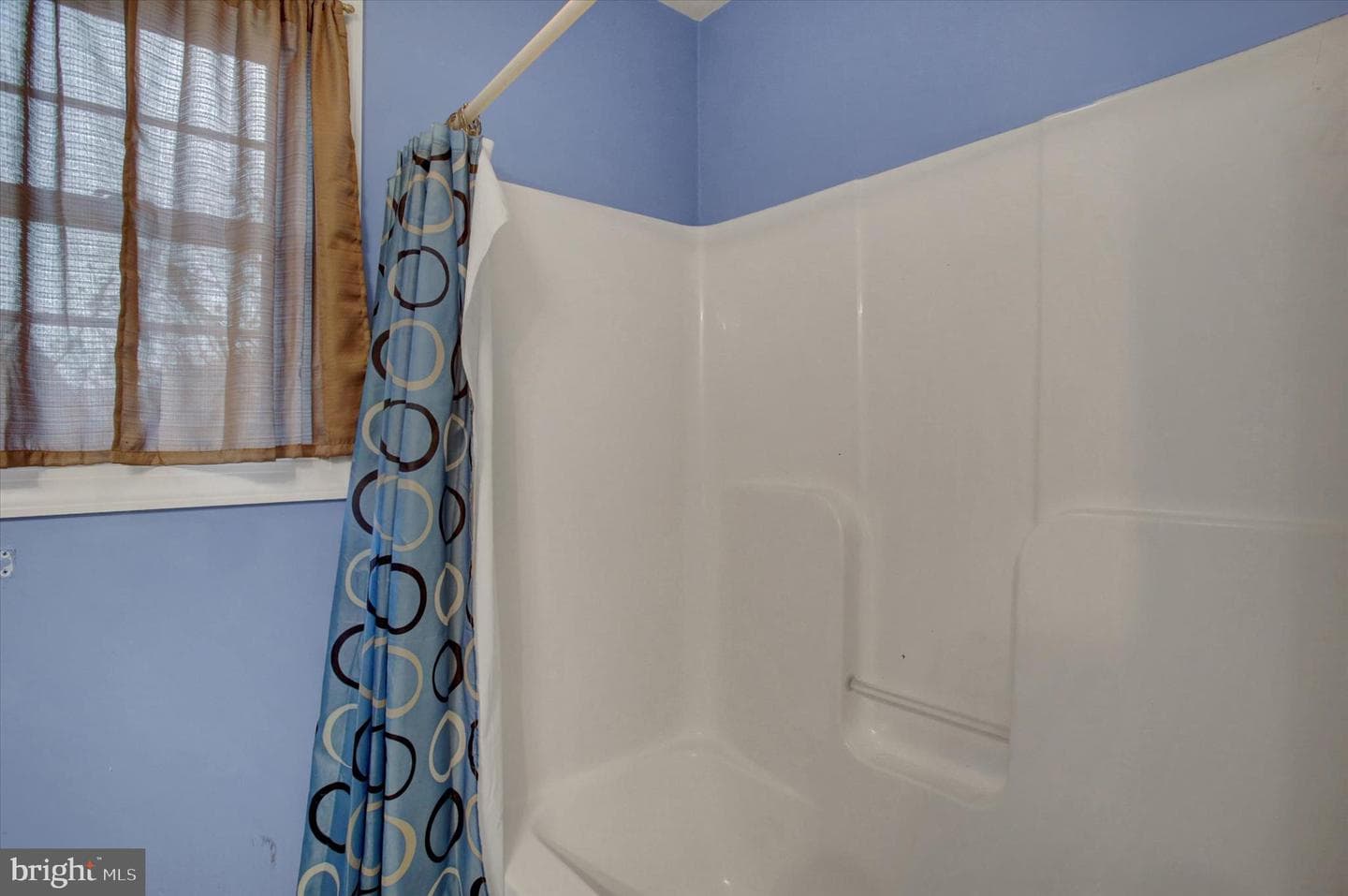 18 Sir William Drive photo 17