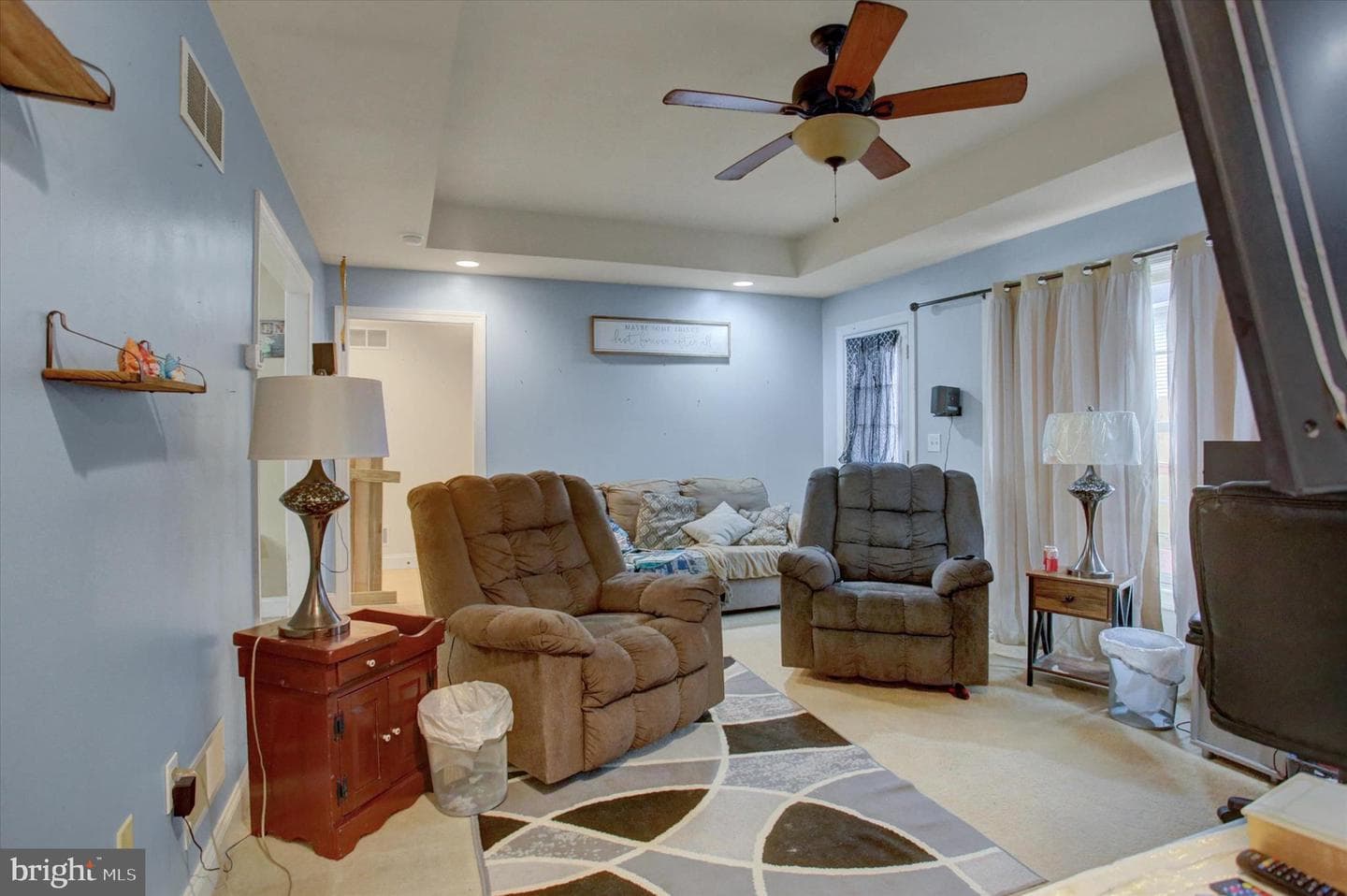 18 Sir William Drive photo 9