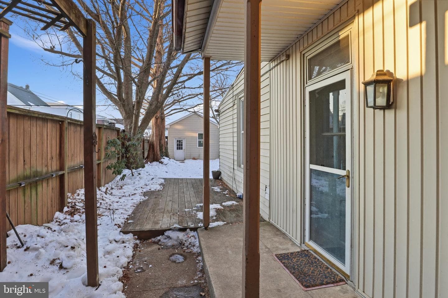 327 4th Street photo 35