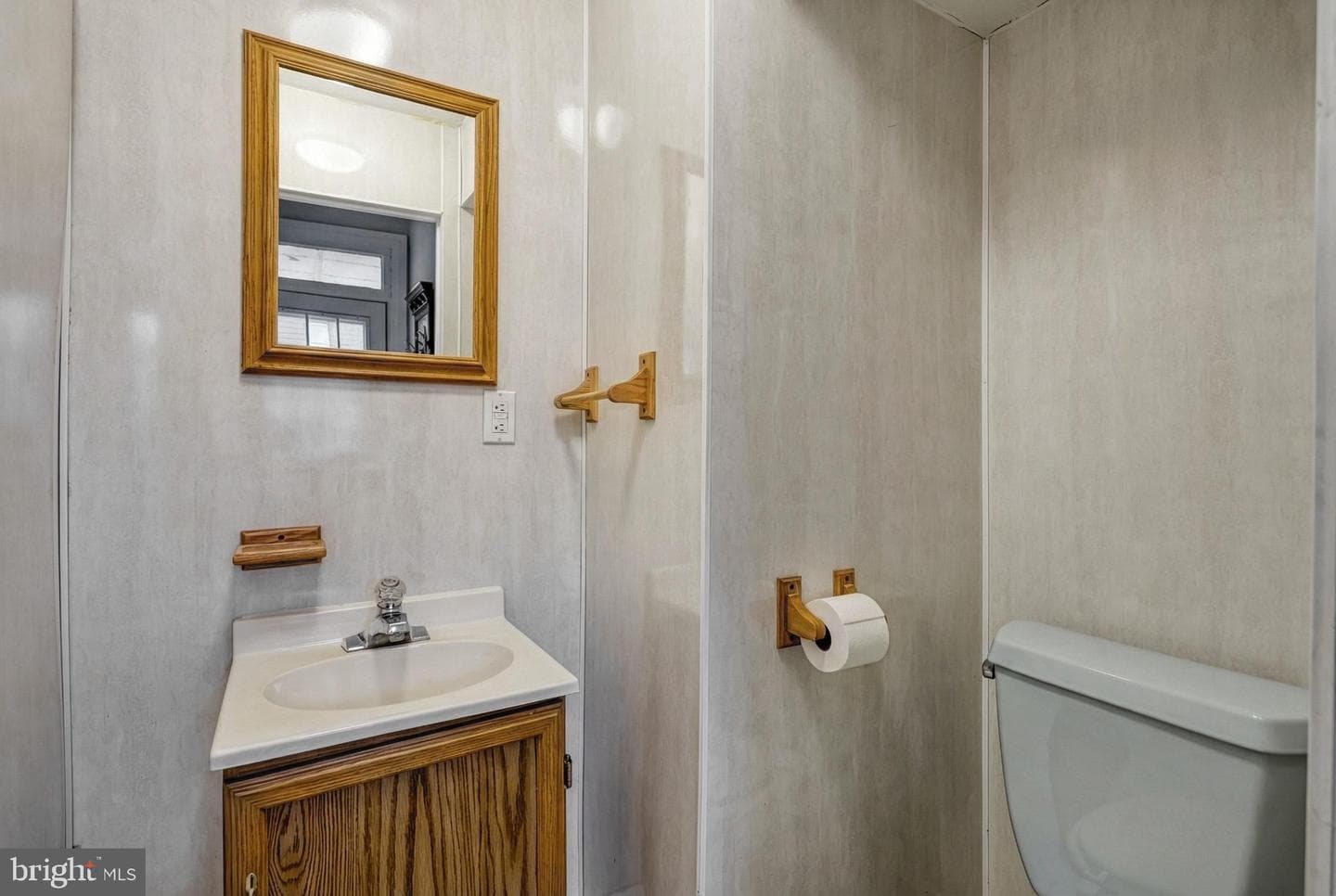 417 S High Street photo 19
