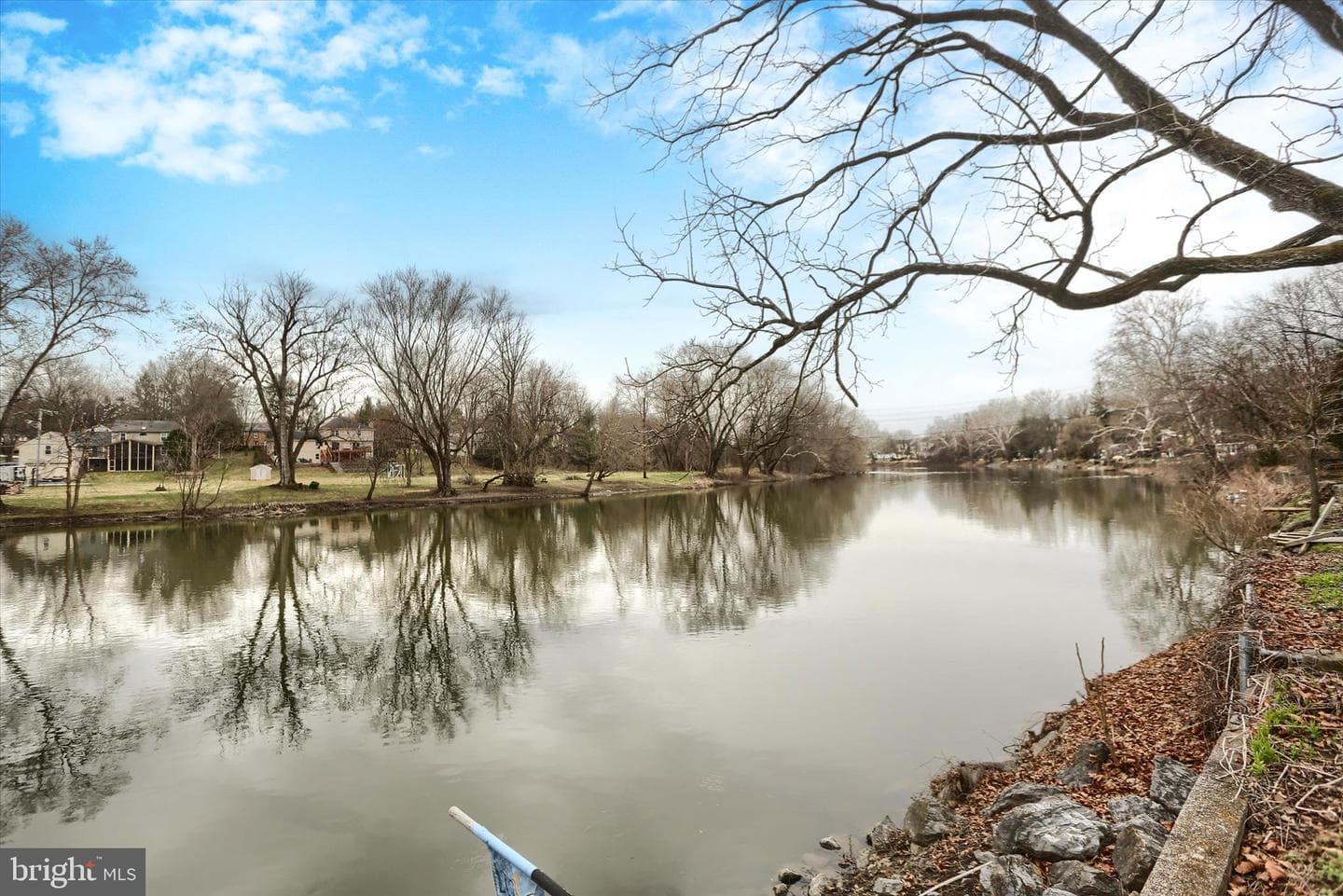 5605 Creekview Road photo 3