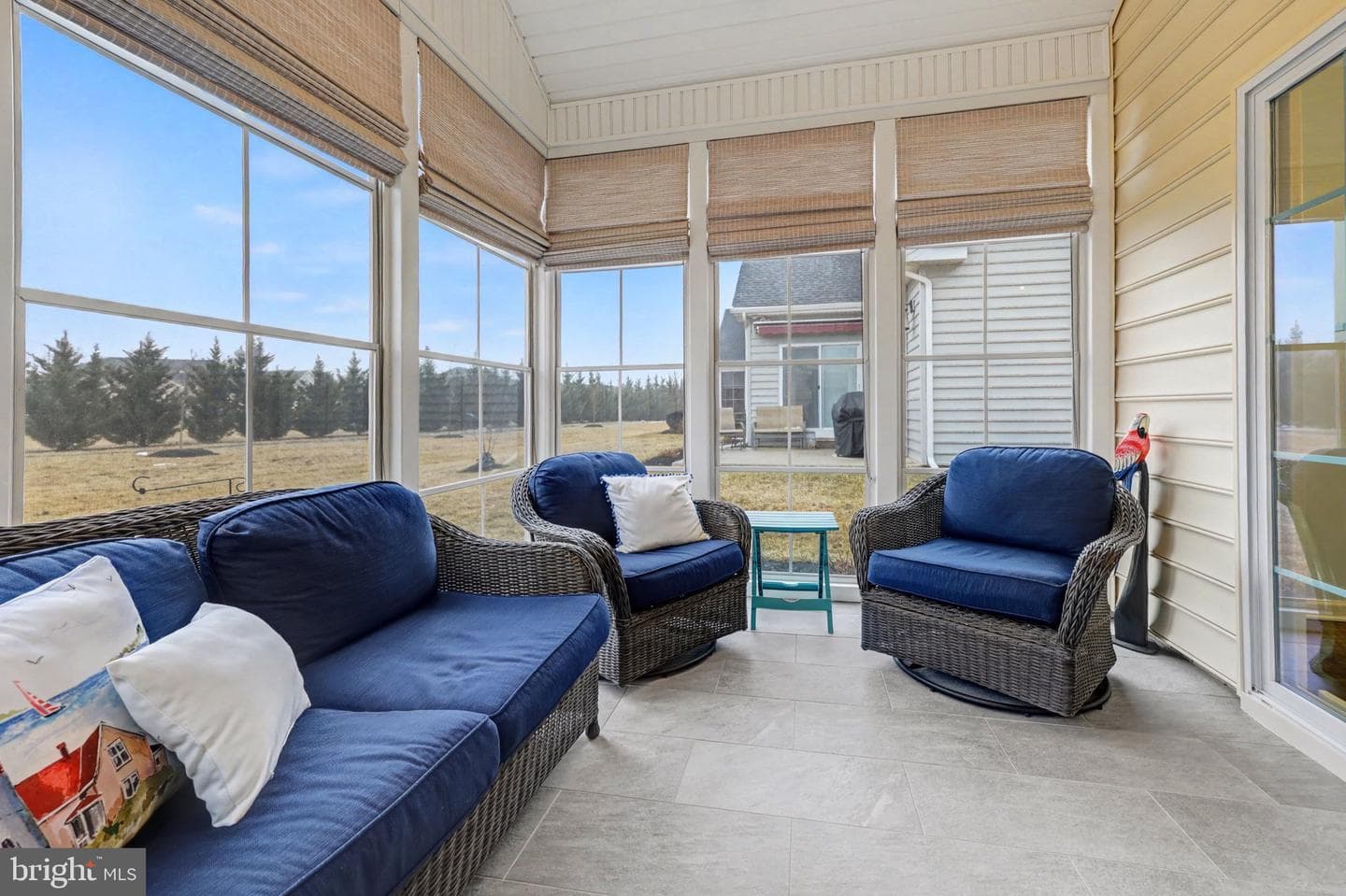 617 Republic Way photo 15