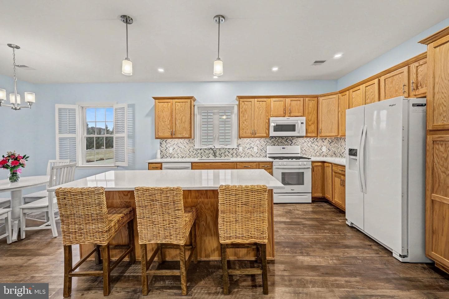 617 Republic Way photo 7