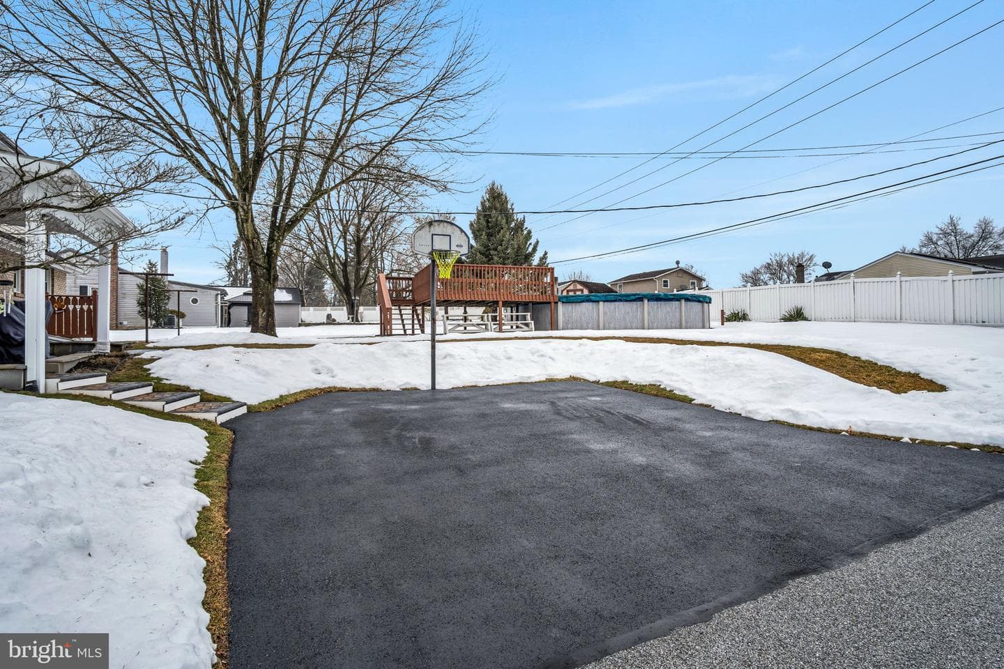 1972 Douglas Drive photo 2