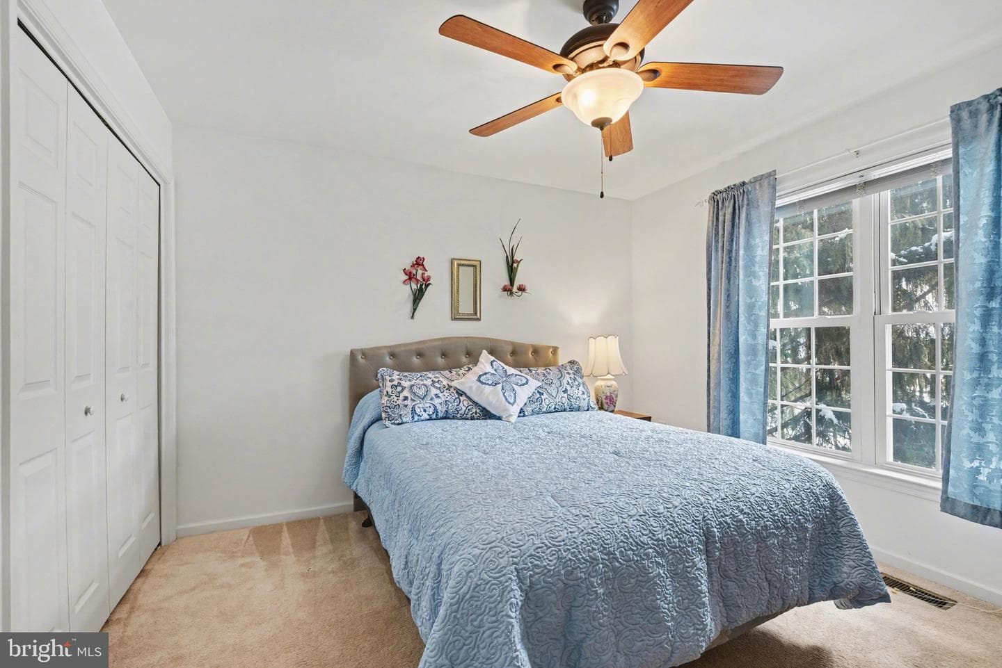 37 Blue Spruce Drive photo 16