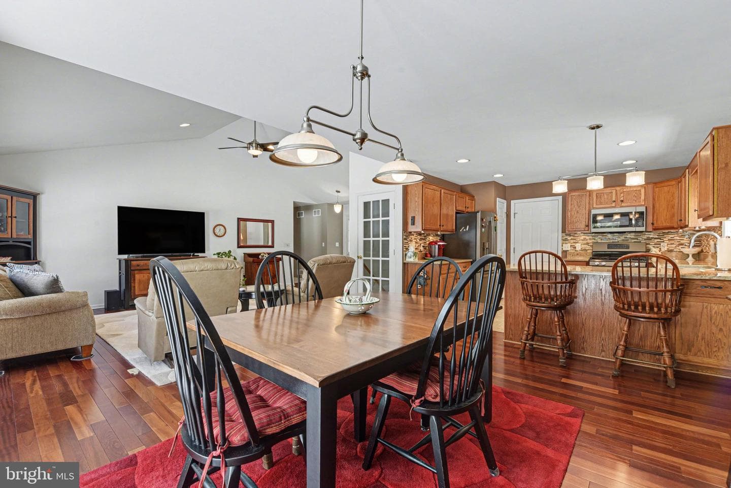 37 Blue Spruce Drive photo 5