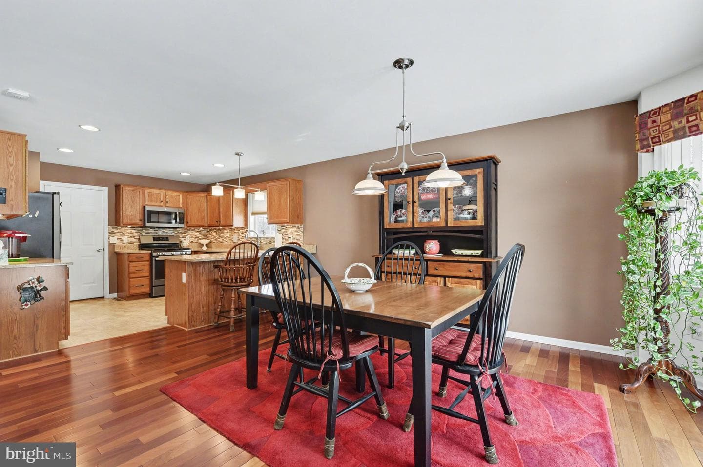 37 Blue Spruce Drive photo 7