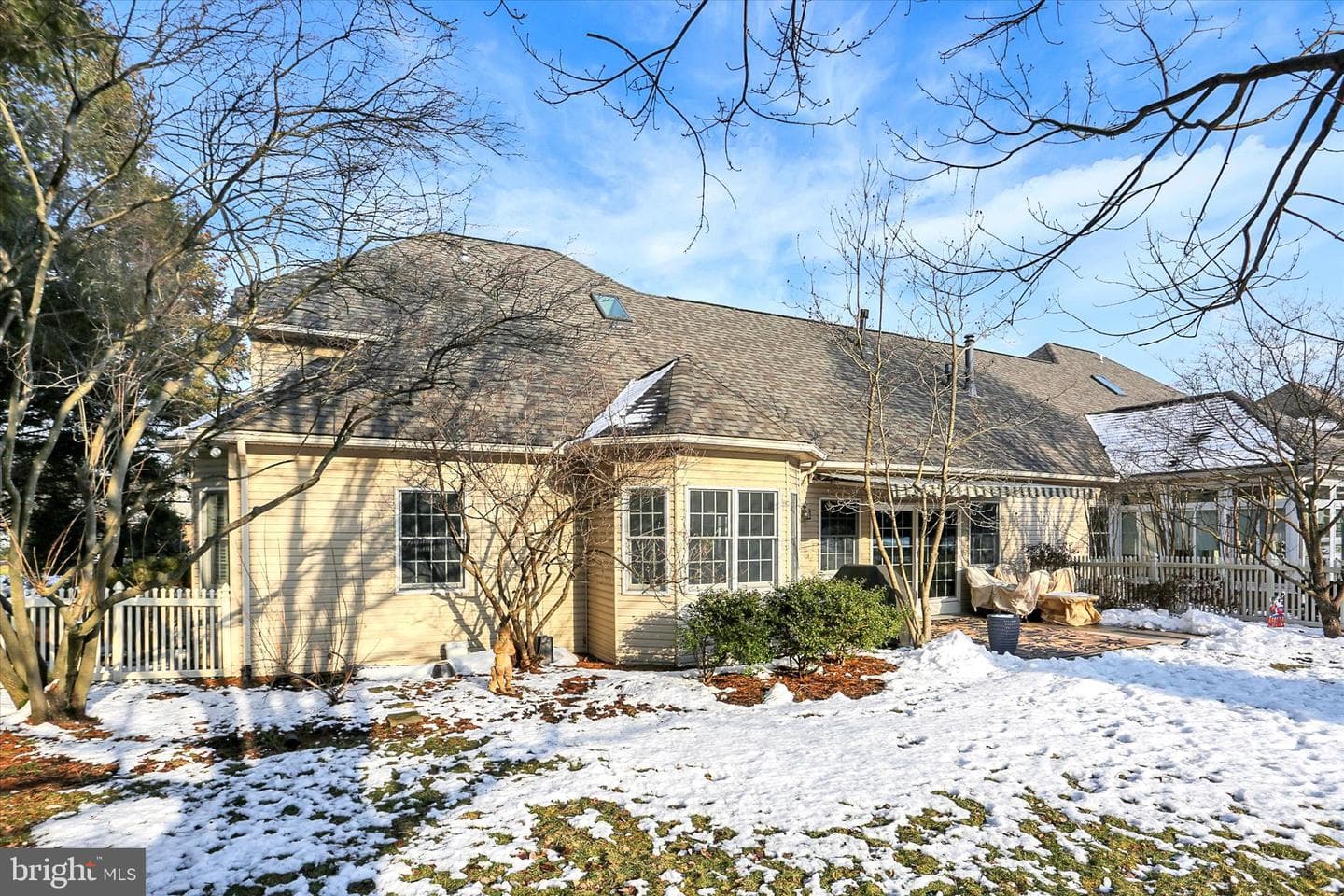 935 Grandon Way photo 34