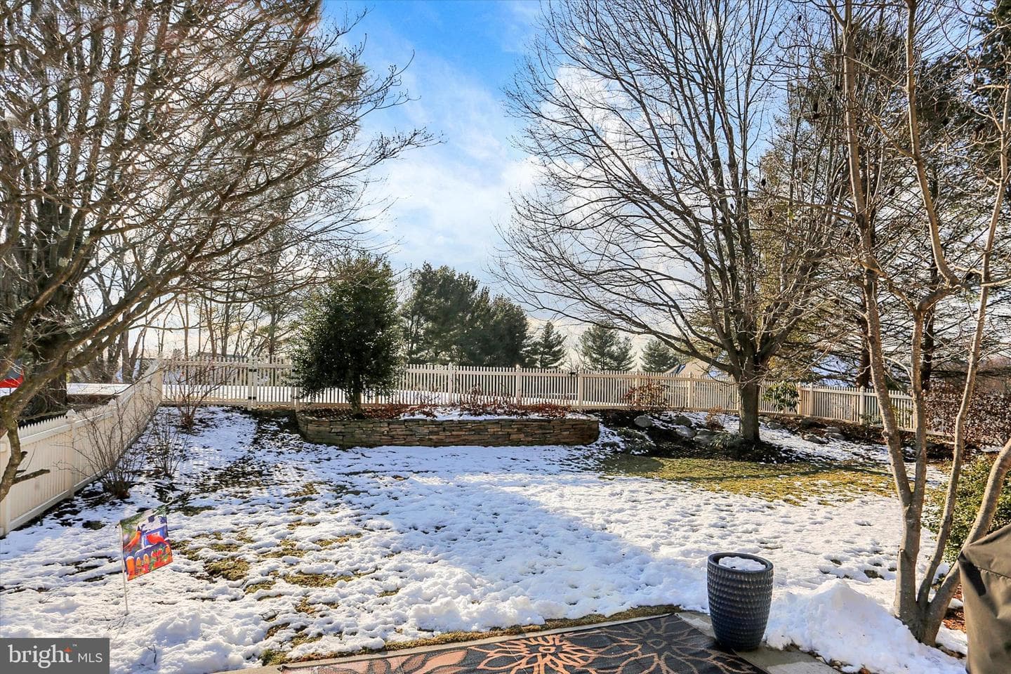 935 Grandon Way photo 37