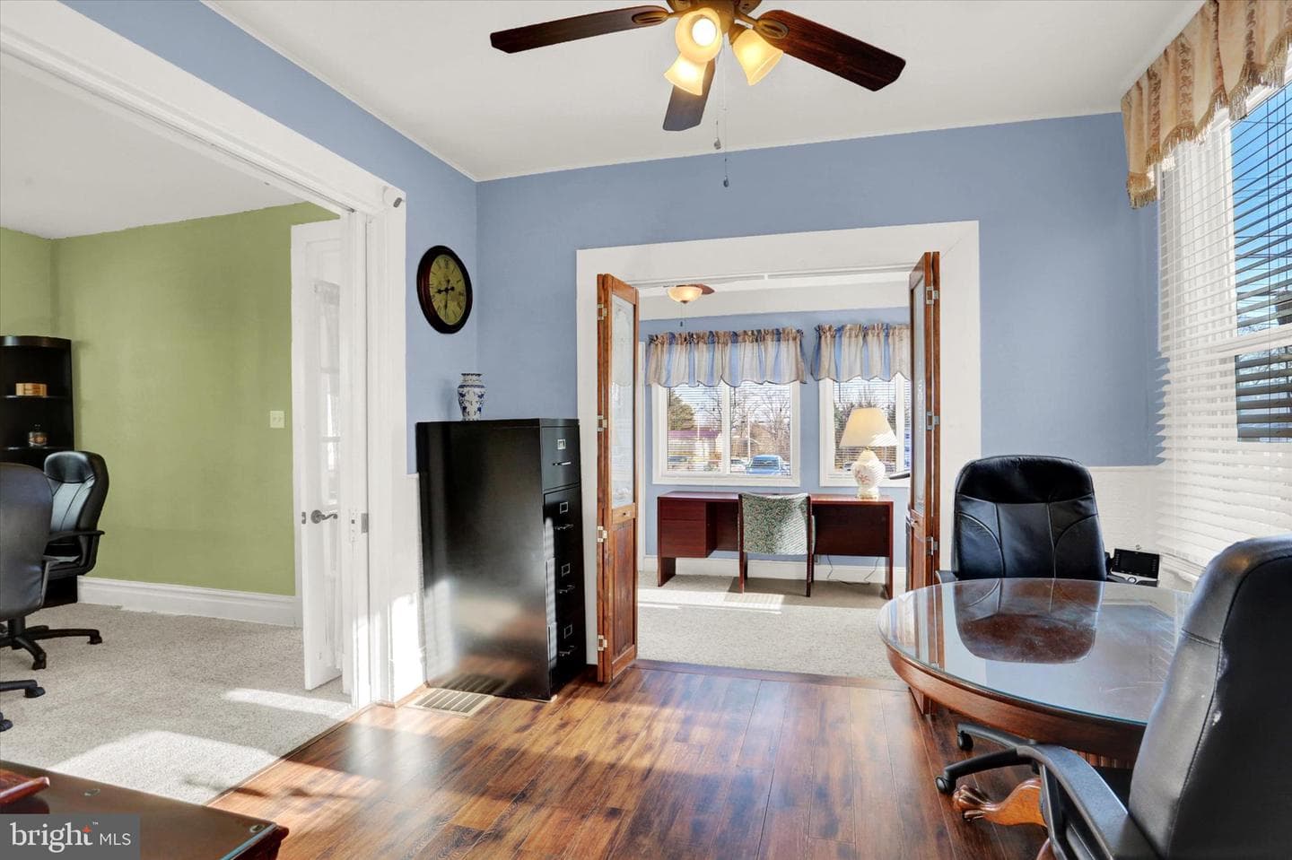 1544 Bridge Street photo 10