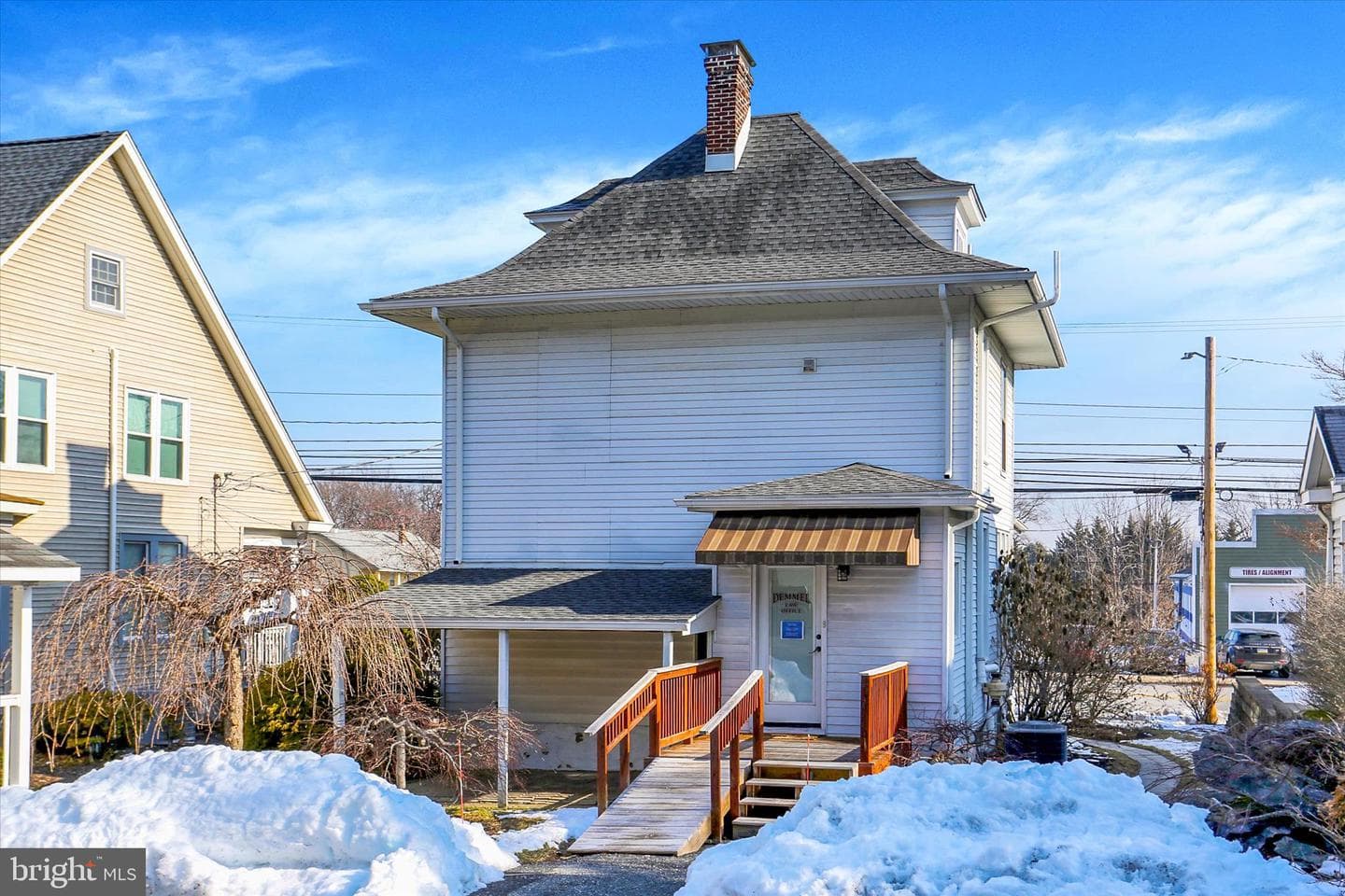 1544 Bridge Street photo 27