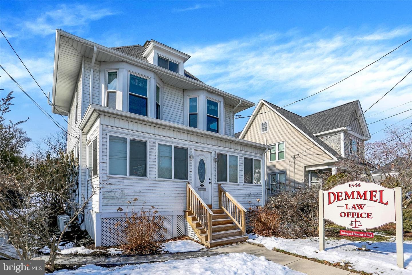 1544 Bridge Street photo 3