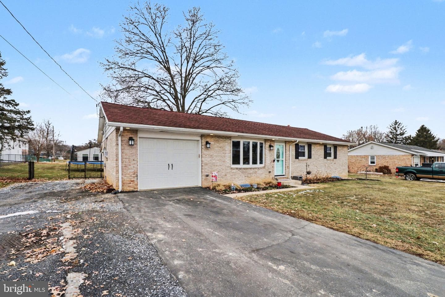 930 Forge Road photo 2