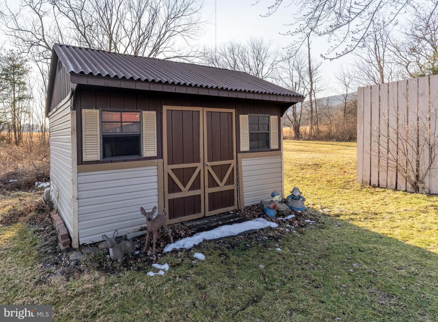 111 Laurel Drive photo 32