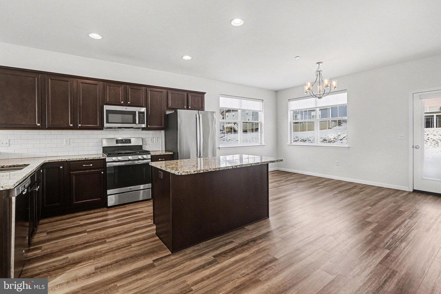 557 Brook Shire Court photo 11