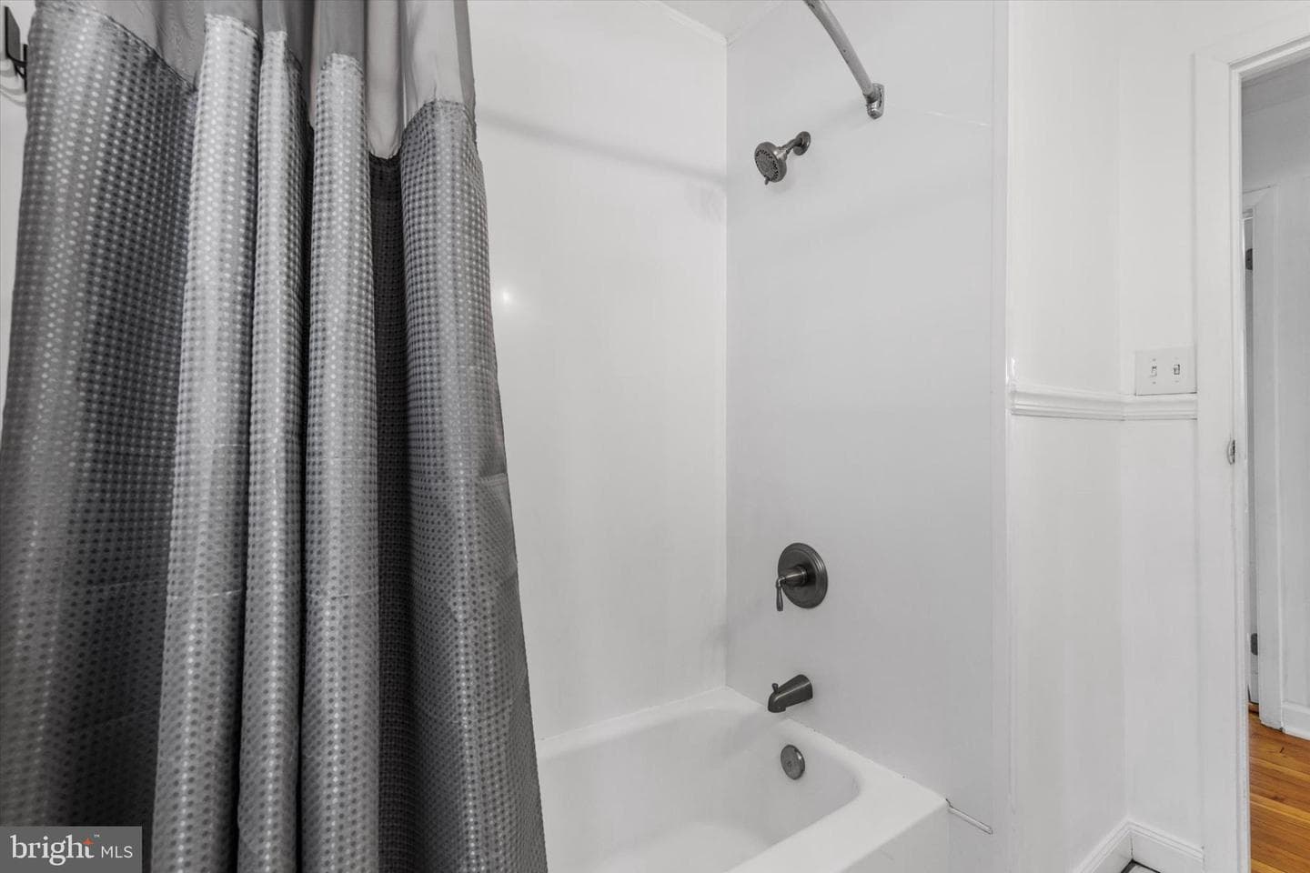 244 Cumberland Road photo 18