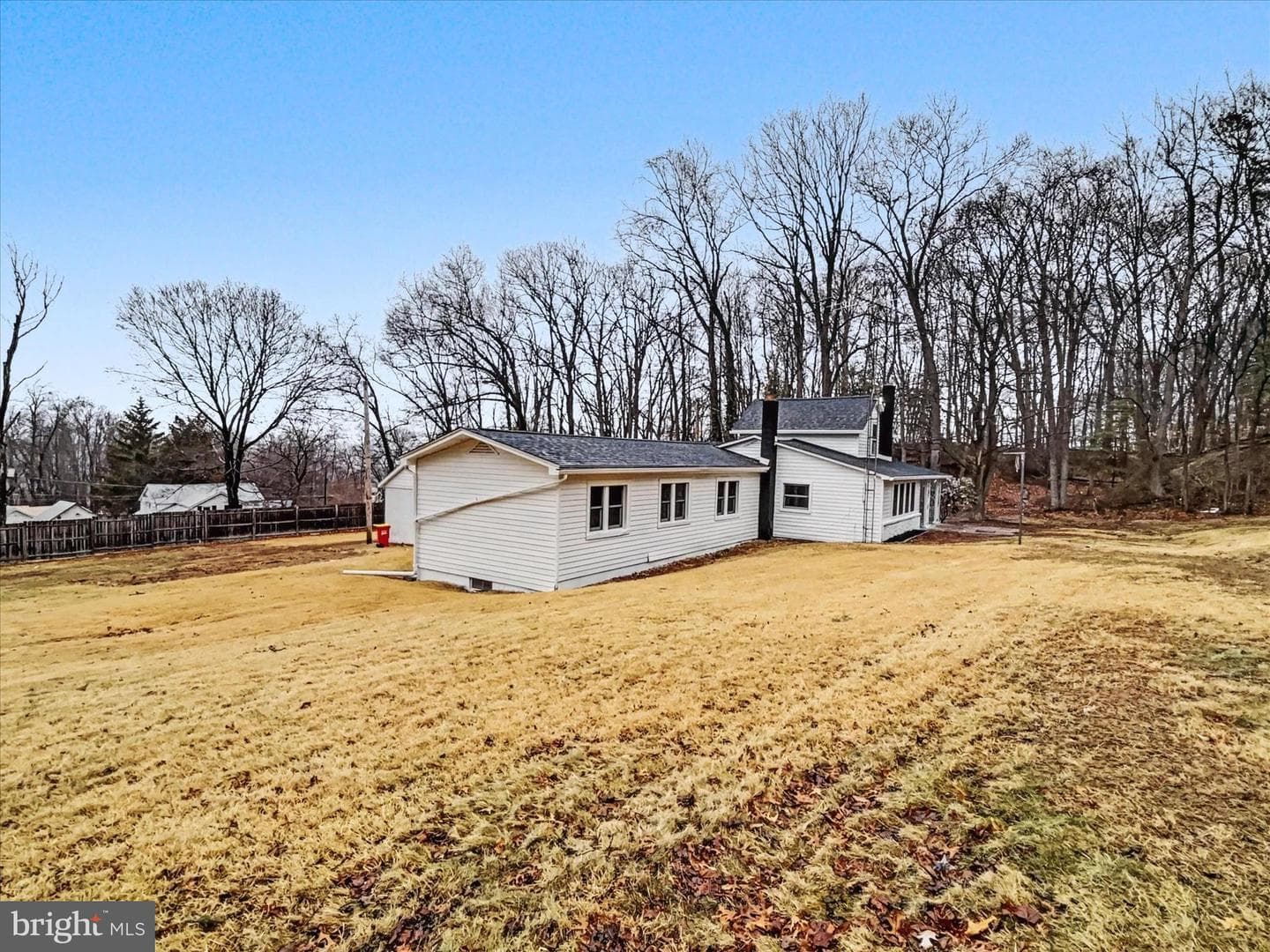 229 Hill Street photo 4