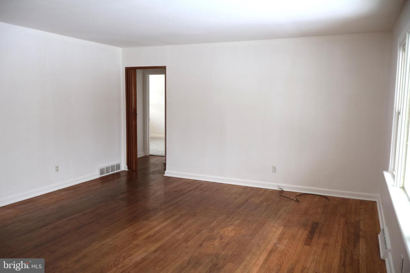 3415 Hawthorne Drive photo 8