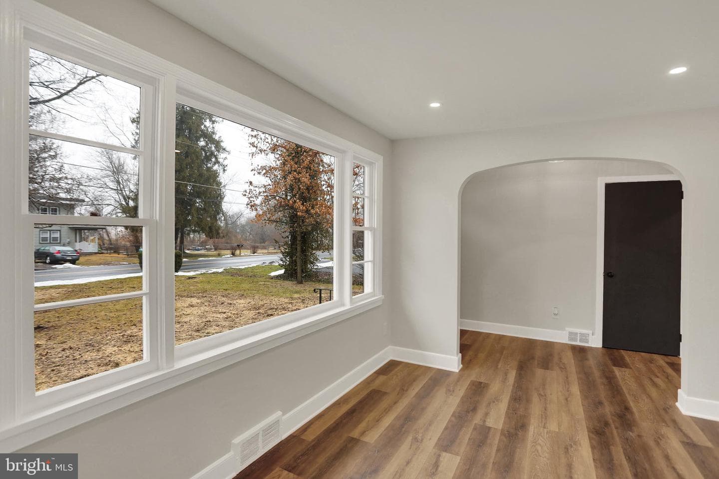 311 Pine Road photo 18