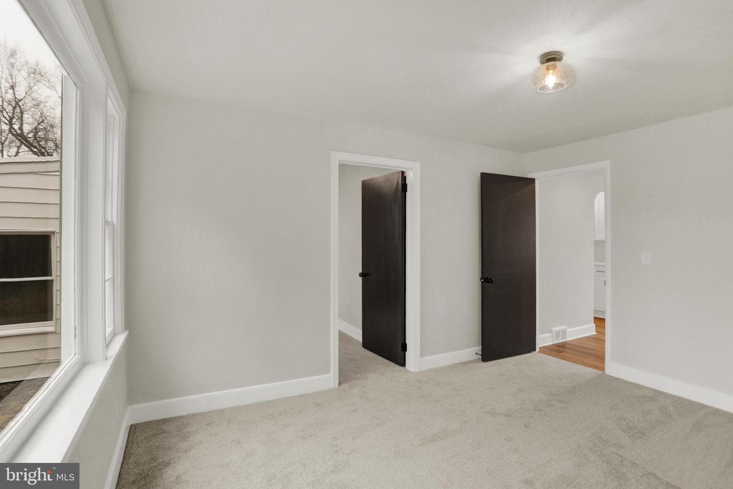 311 Pine Road photo 27