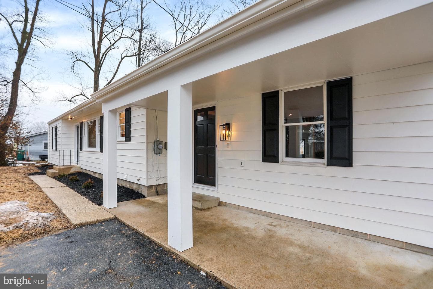 311 Pine Road photo 35