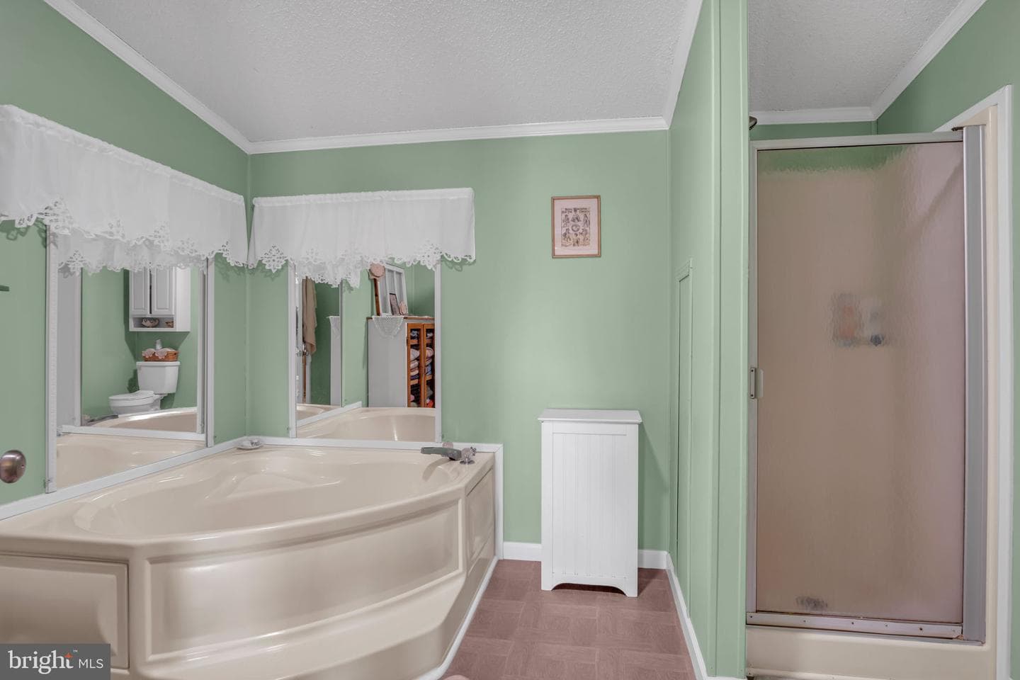 21 Butler Lane photo 19