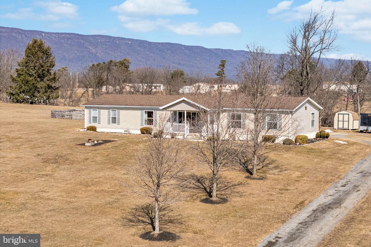 21 Butler Lane photo 48