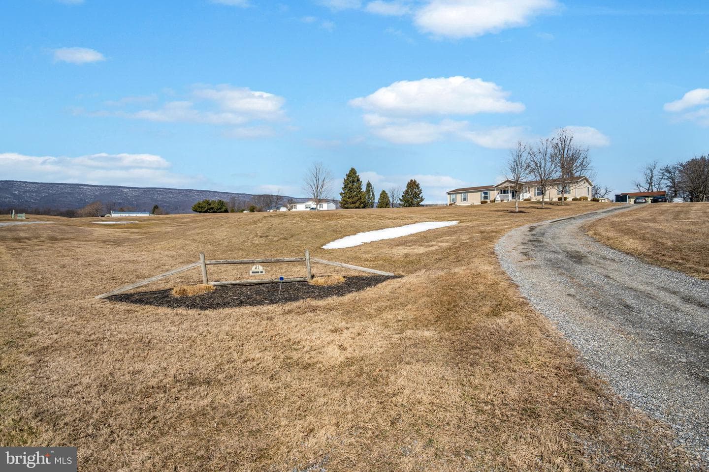 21 Butler Lane photo 49