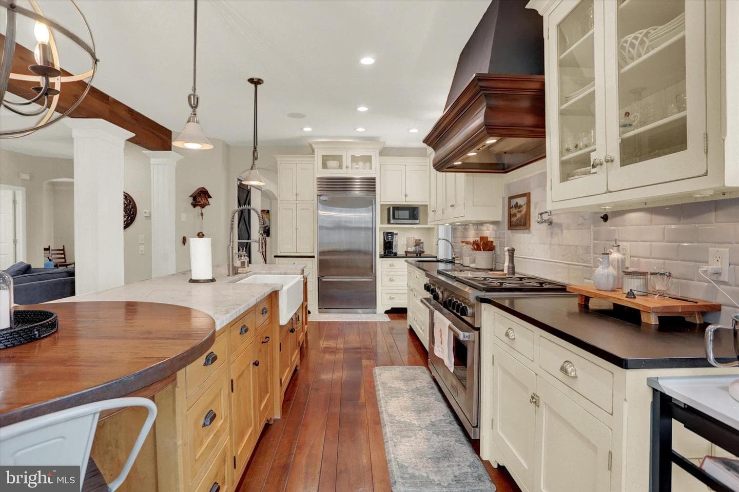 1140 Windsor Road photo 17