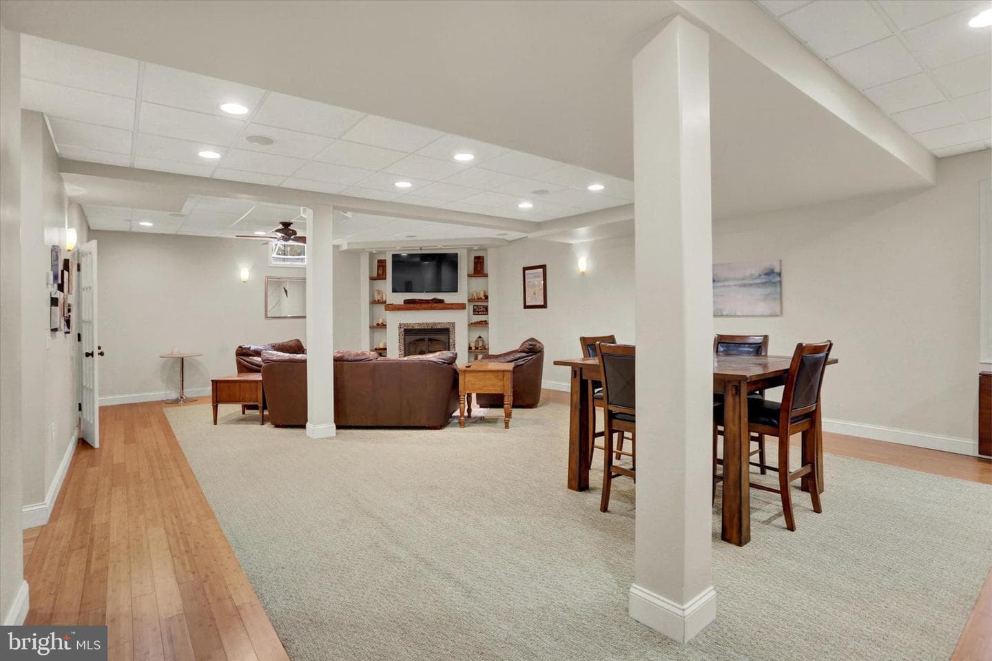1140 Windsor Road photo 55