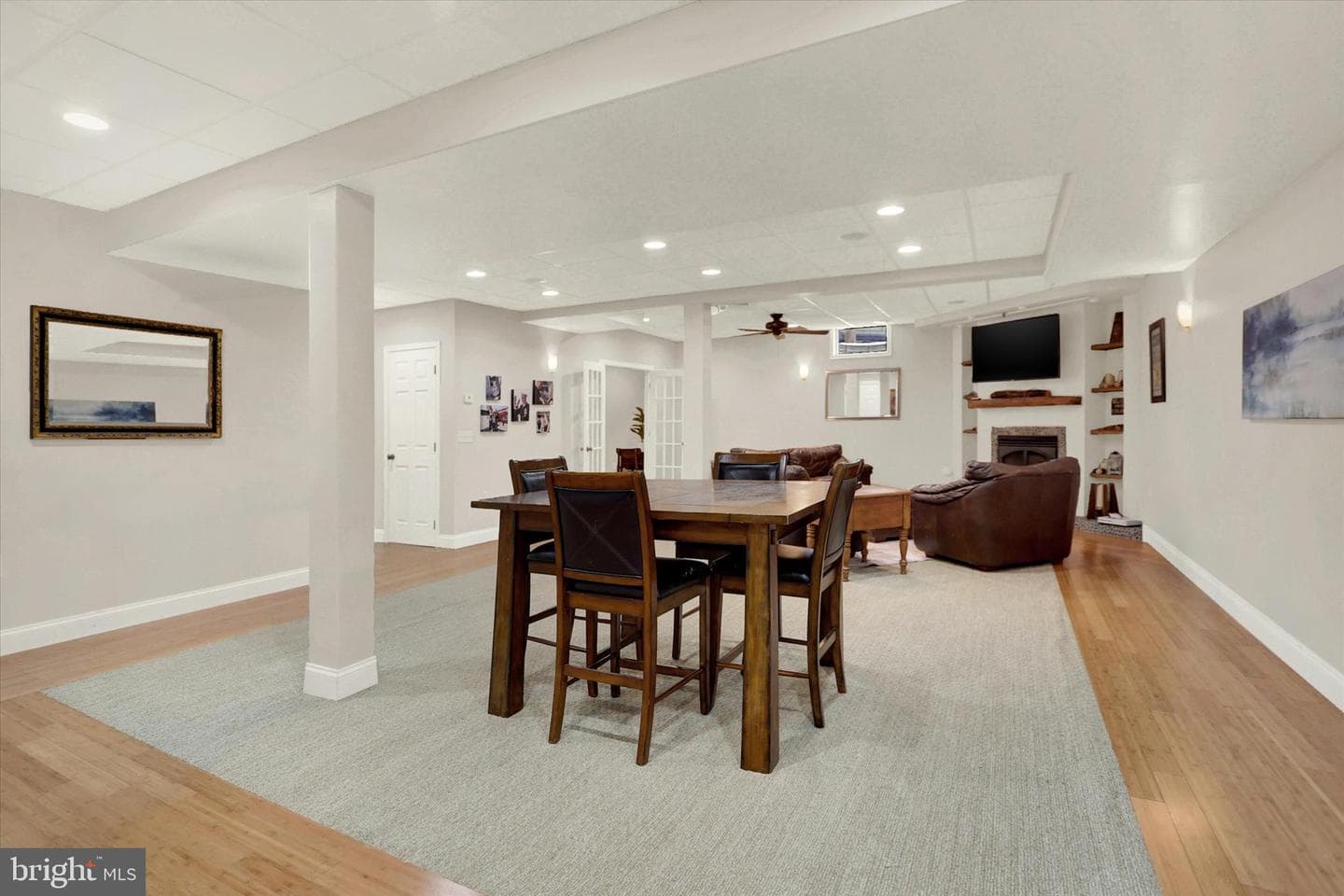 1140 Windsor Road photo 56