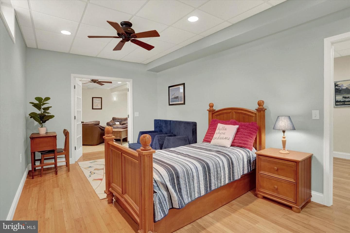 1140 Windsor Road photo 63