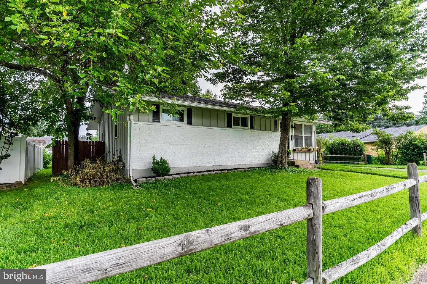 4903 Charles Road photo 2