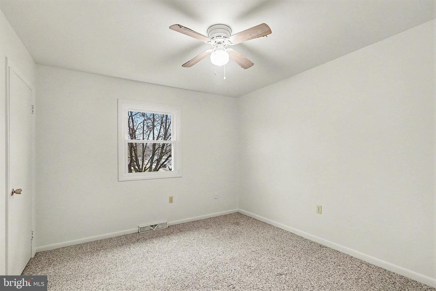1725 English Drive photo 13