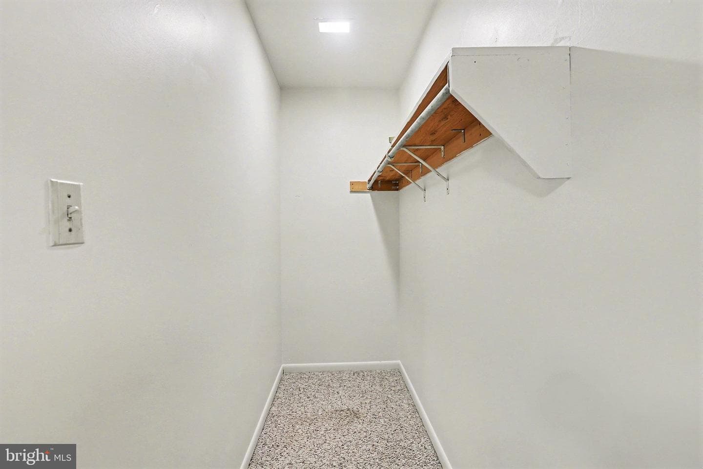 1725 English Drive photo 18