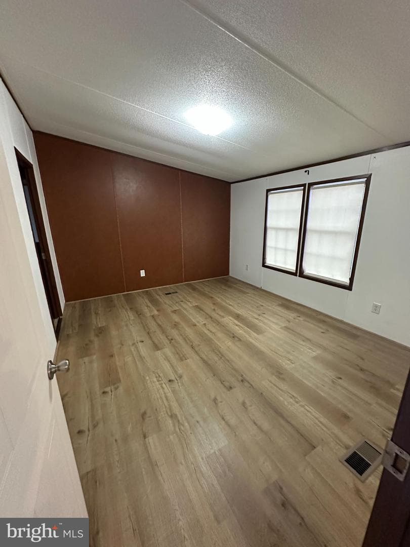 16 Hazel Circle photo 9