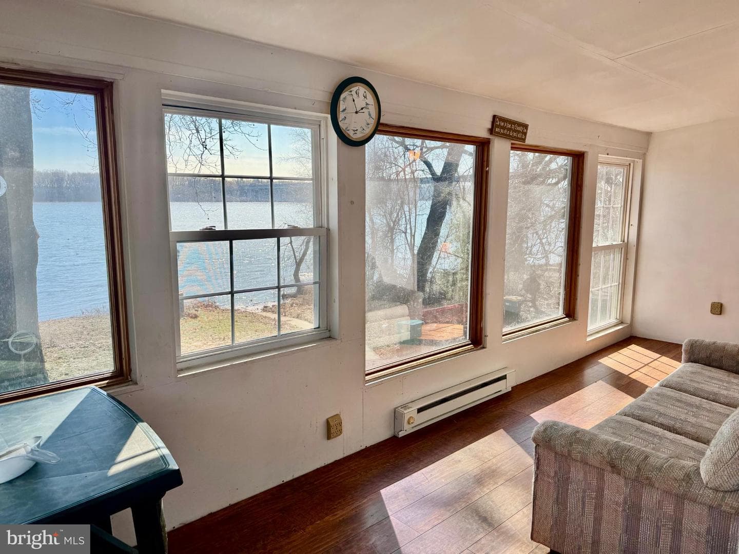 938 River Road photo 13