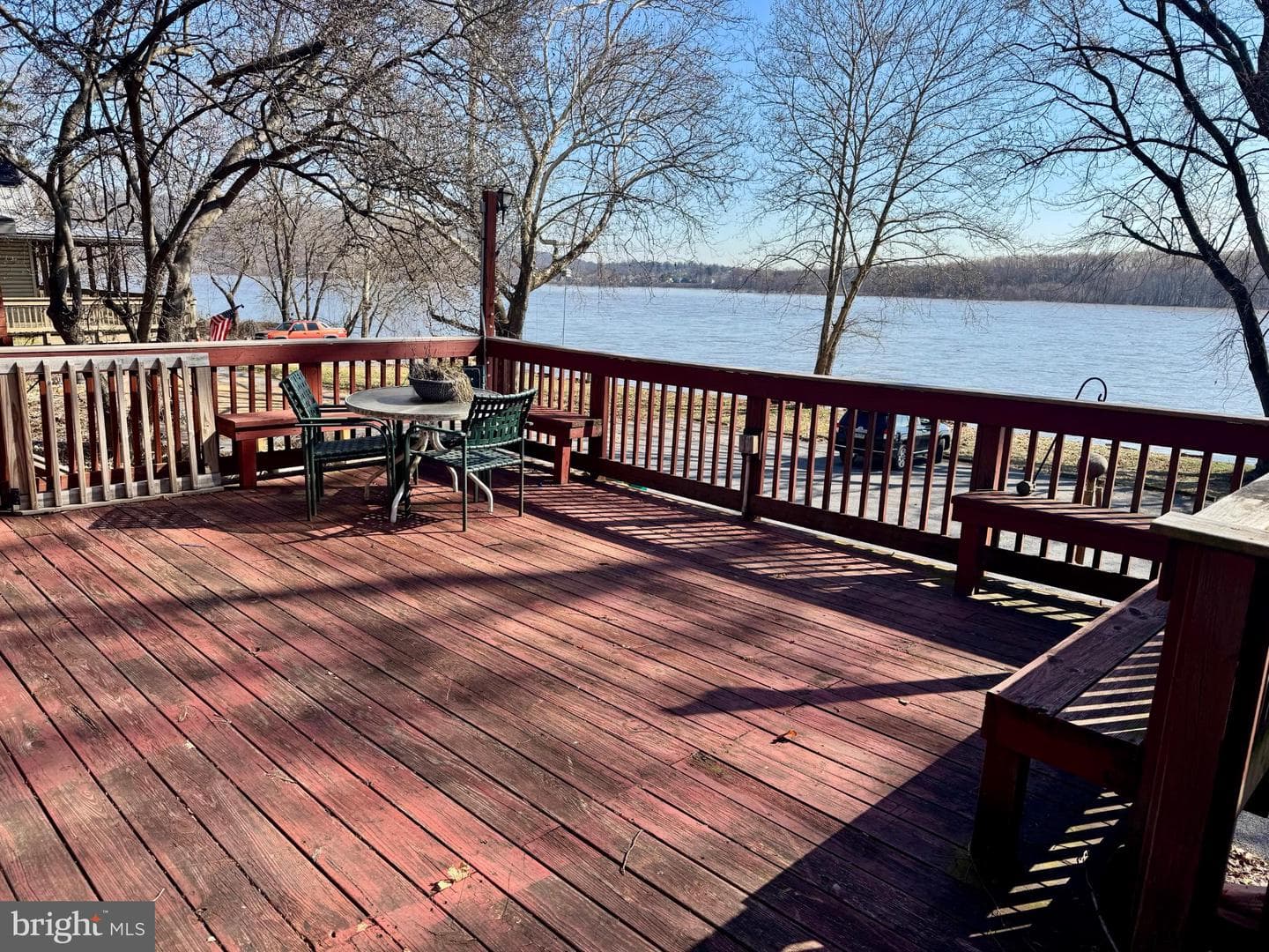 938 River Road photo 2