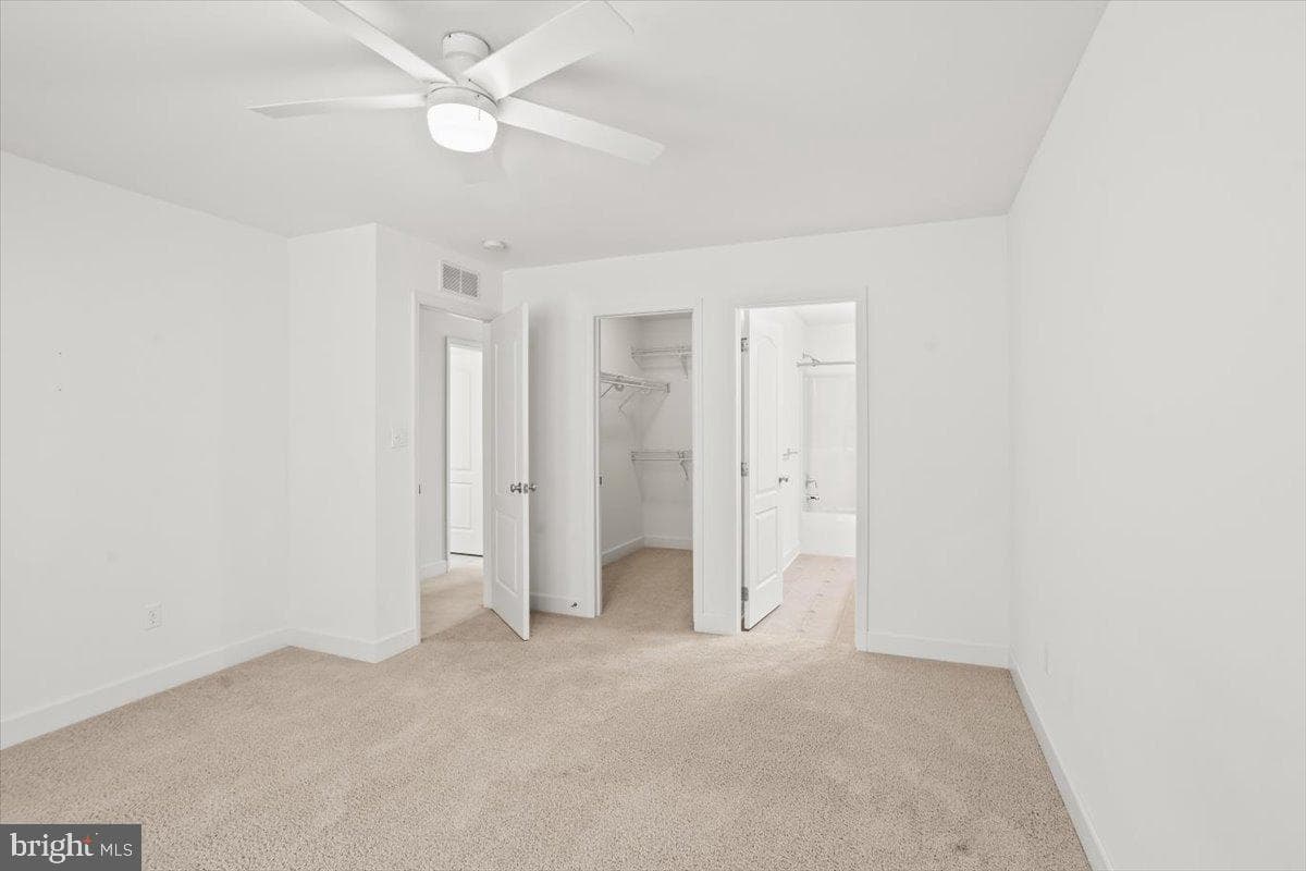 10 Lenox Court photo 16