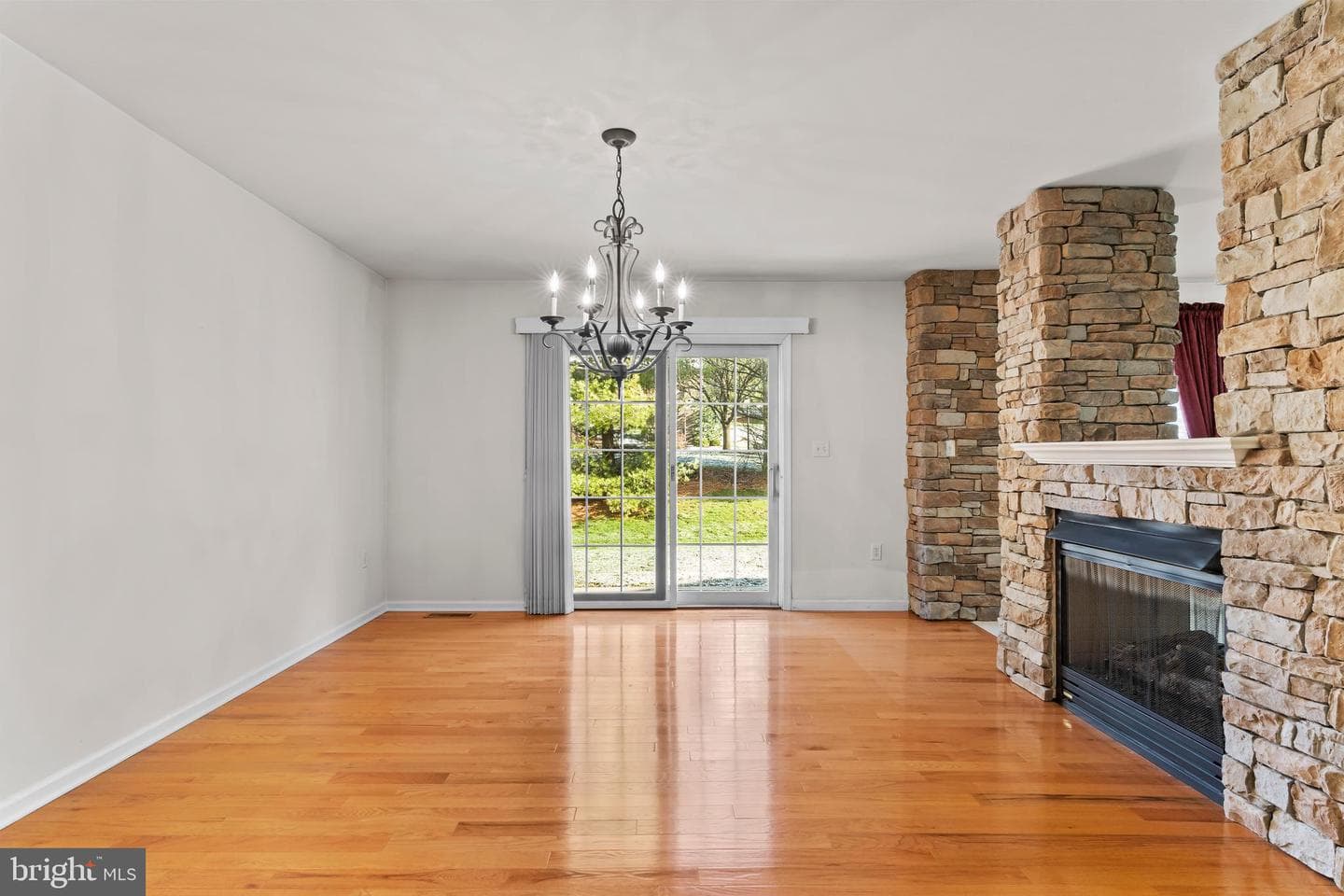 4230 Roth Farm Village Circle photo 12