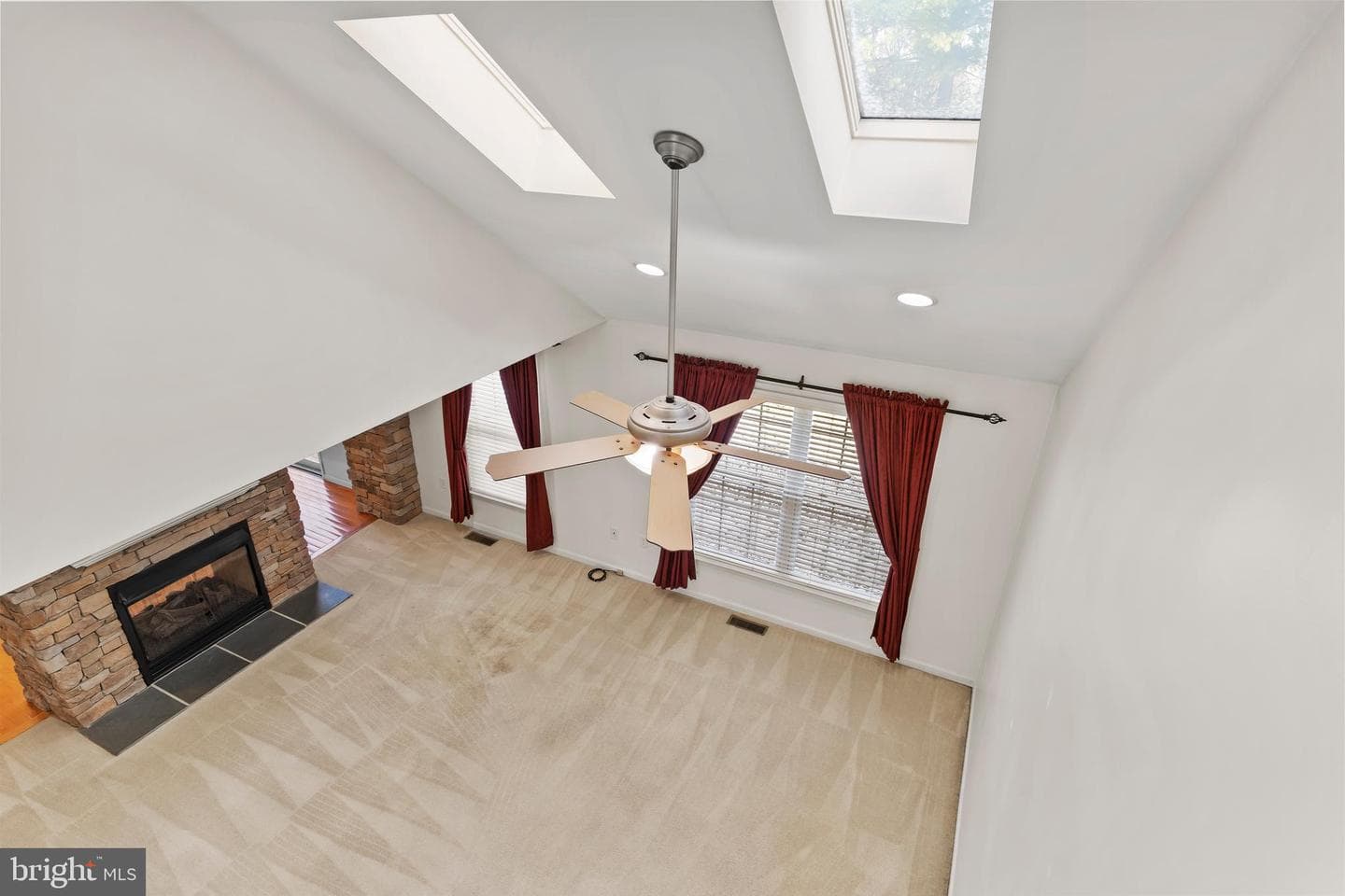 4230 Roth Farm Village Circle photo 17
