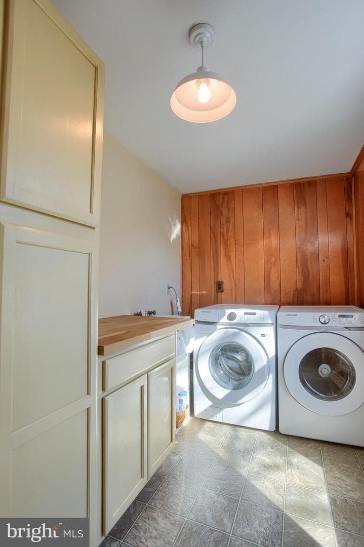 257 Arch Street photo 13