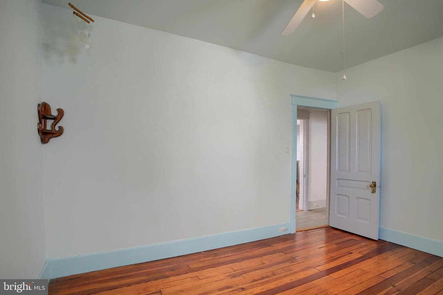 257 Arch Street photo 15
