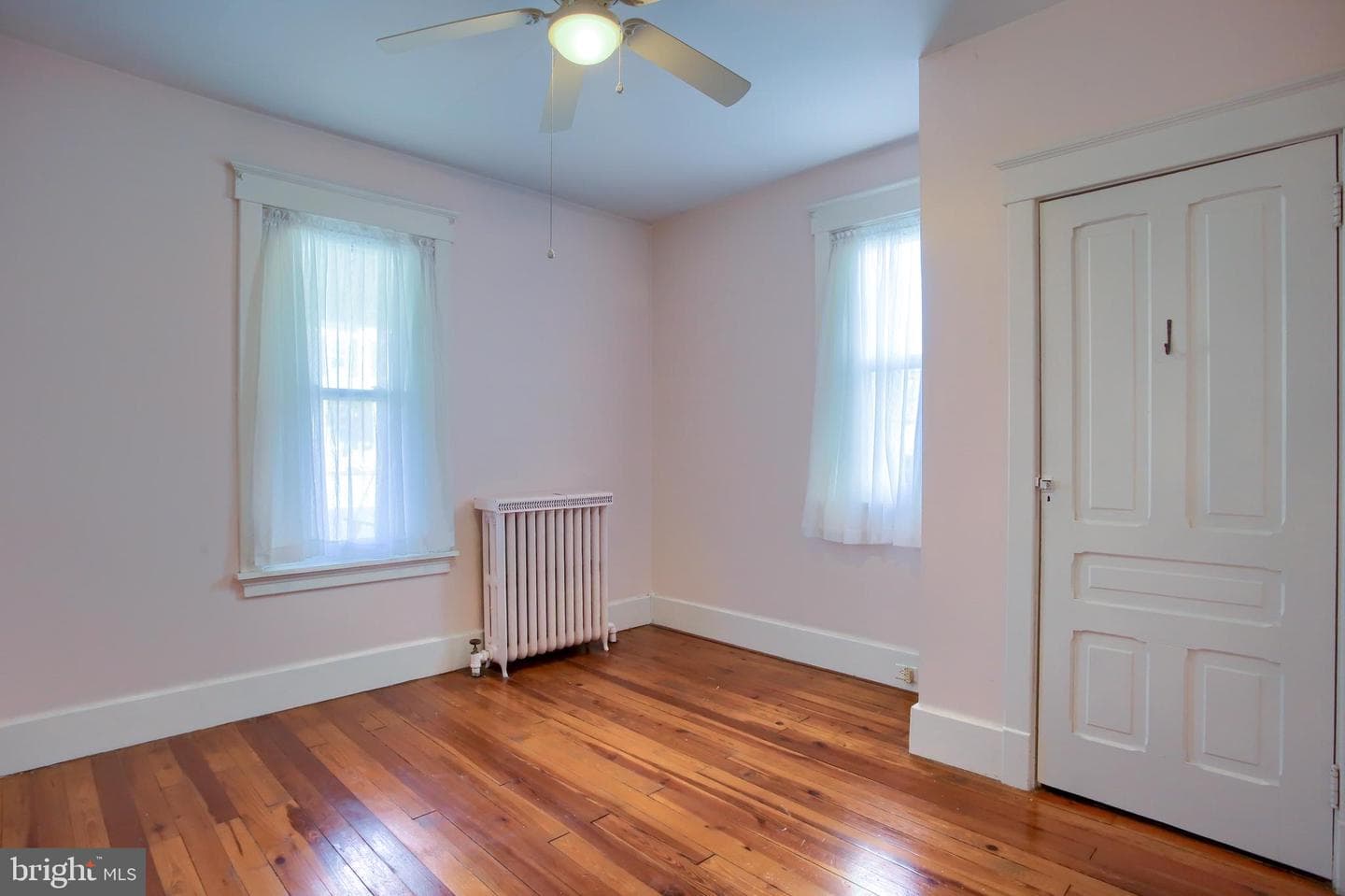 257 Arch Street photo 17