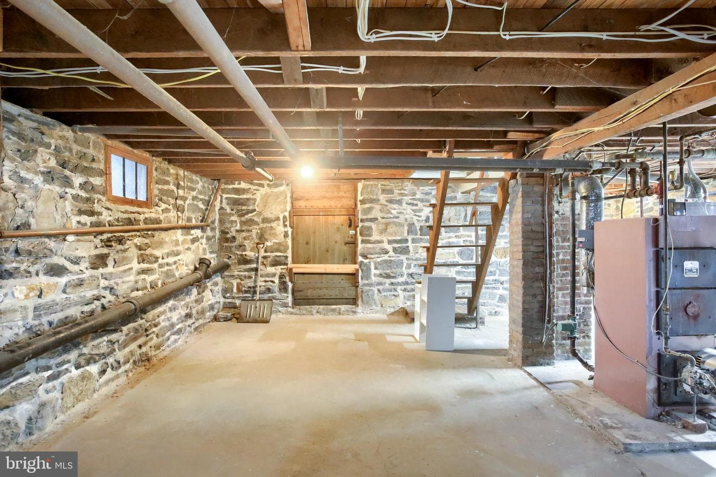 257 Arch Street photo 21