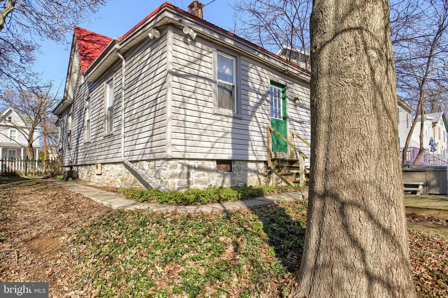 257 Arch Street photo 23
