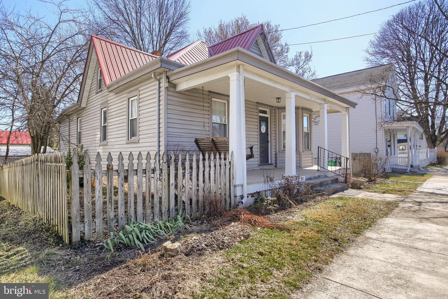 257 Arch Street photo 3