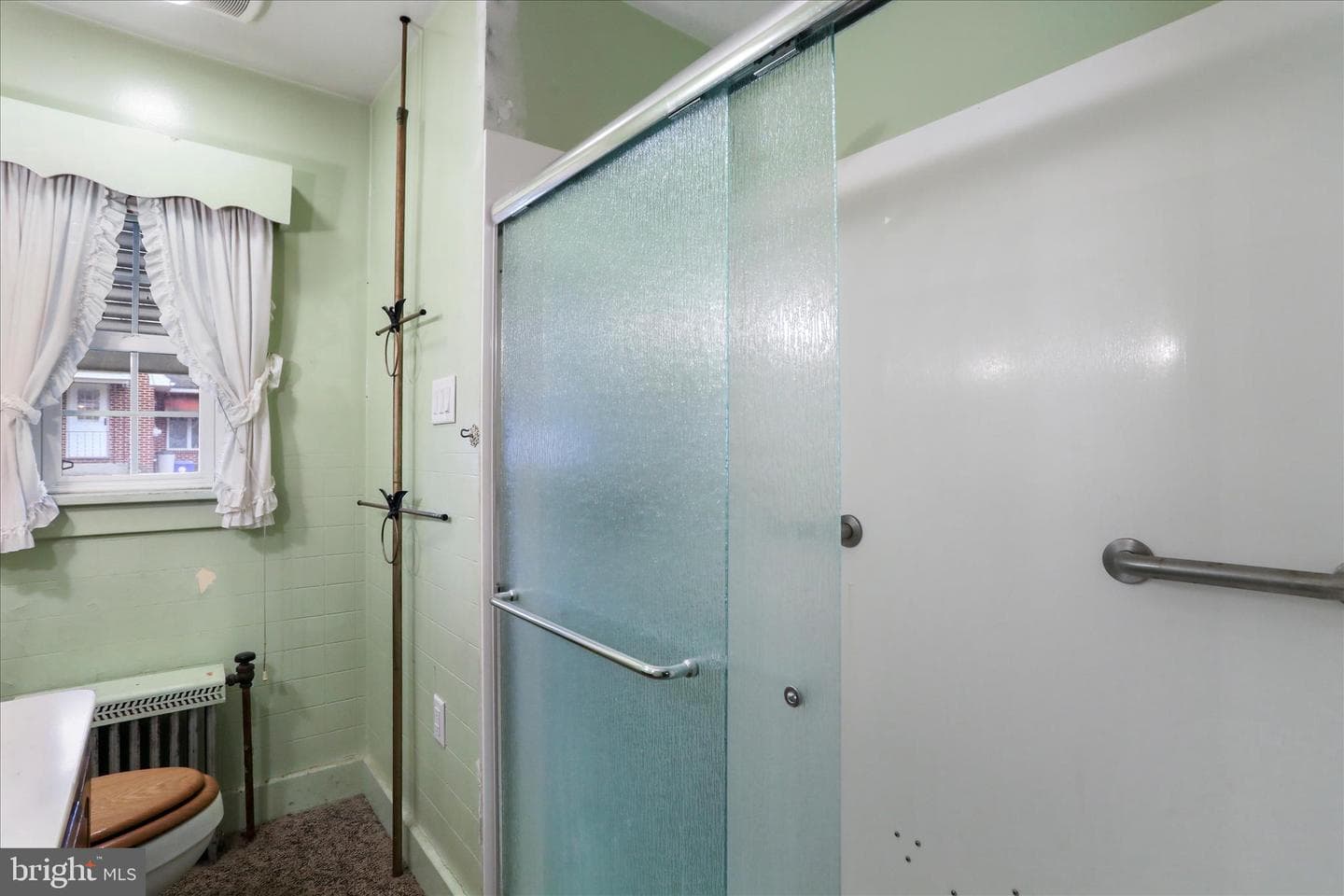 301 Roxbury Road photo 10